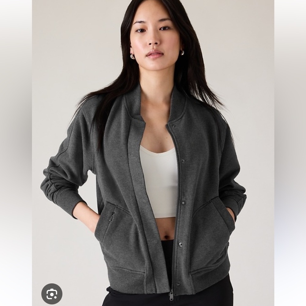 NWT Athleta retroplush bomber XL